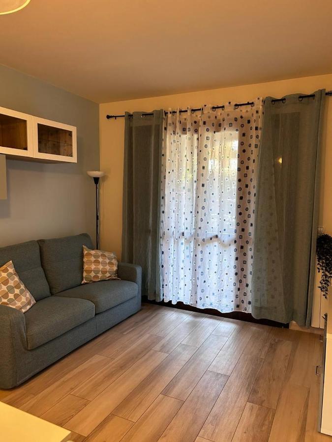 Casa Tea immersa nel verde con parcheggio gratuito Lucca Esterno foto