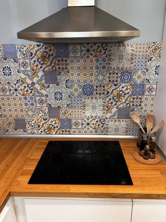Casa Tea immersa nel verde con parcheggio gratuito Lucca Esterno foto